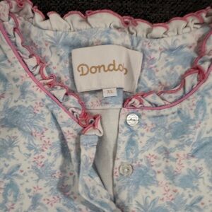 EUC Dondolo Pajama set - Blue and Pink Floral